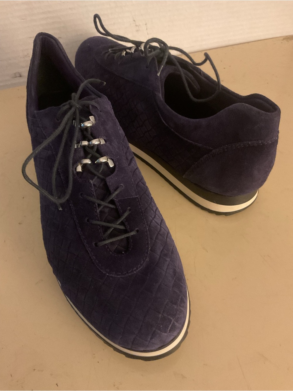 Stuart Weitzman women deep purple suede quilted platform sneakers US 9.5